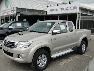 2012 Toyota Hilux Vigo in new Silky Gold Color